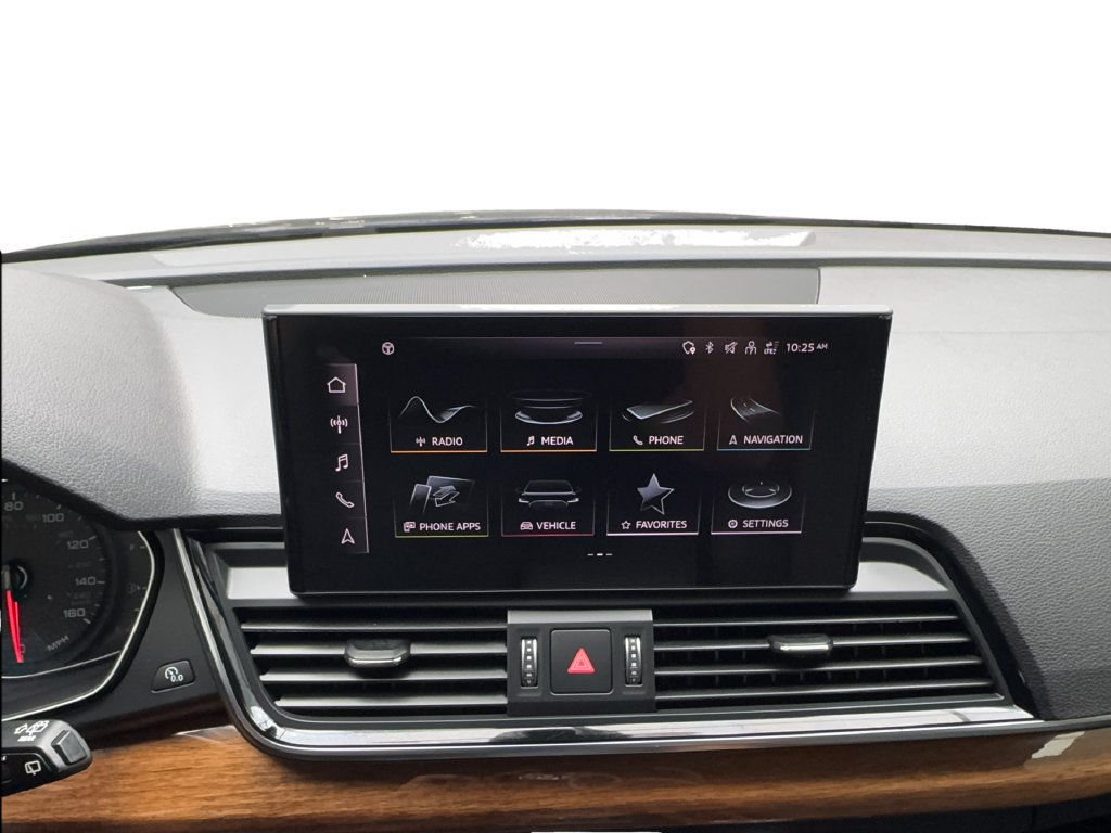 Used 2023 Audi Q5 2.0T Premium w/ Convenience Package AWD/4WD image 57