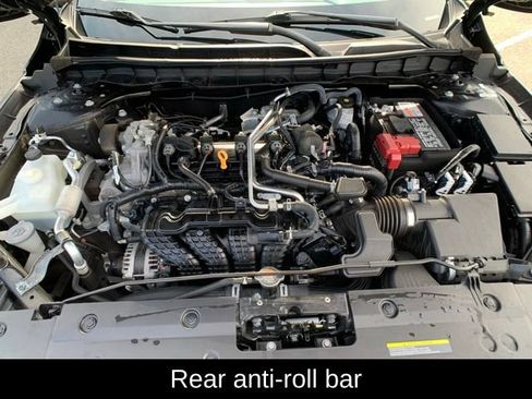 Certified 2025 Nissan Altima 2.5 SR AWD/4WD image 27