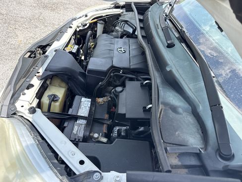 Used 2015 Toyota Sienna XLE FWD image 37