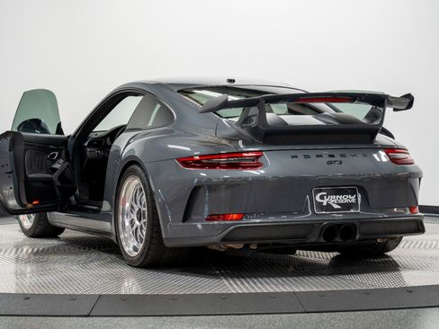 Used 2018 Porsche 911 GT3 RWD image 38