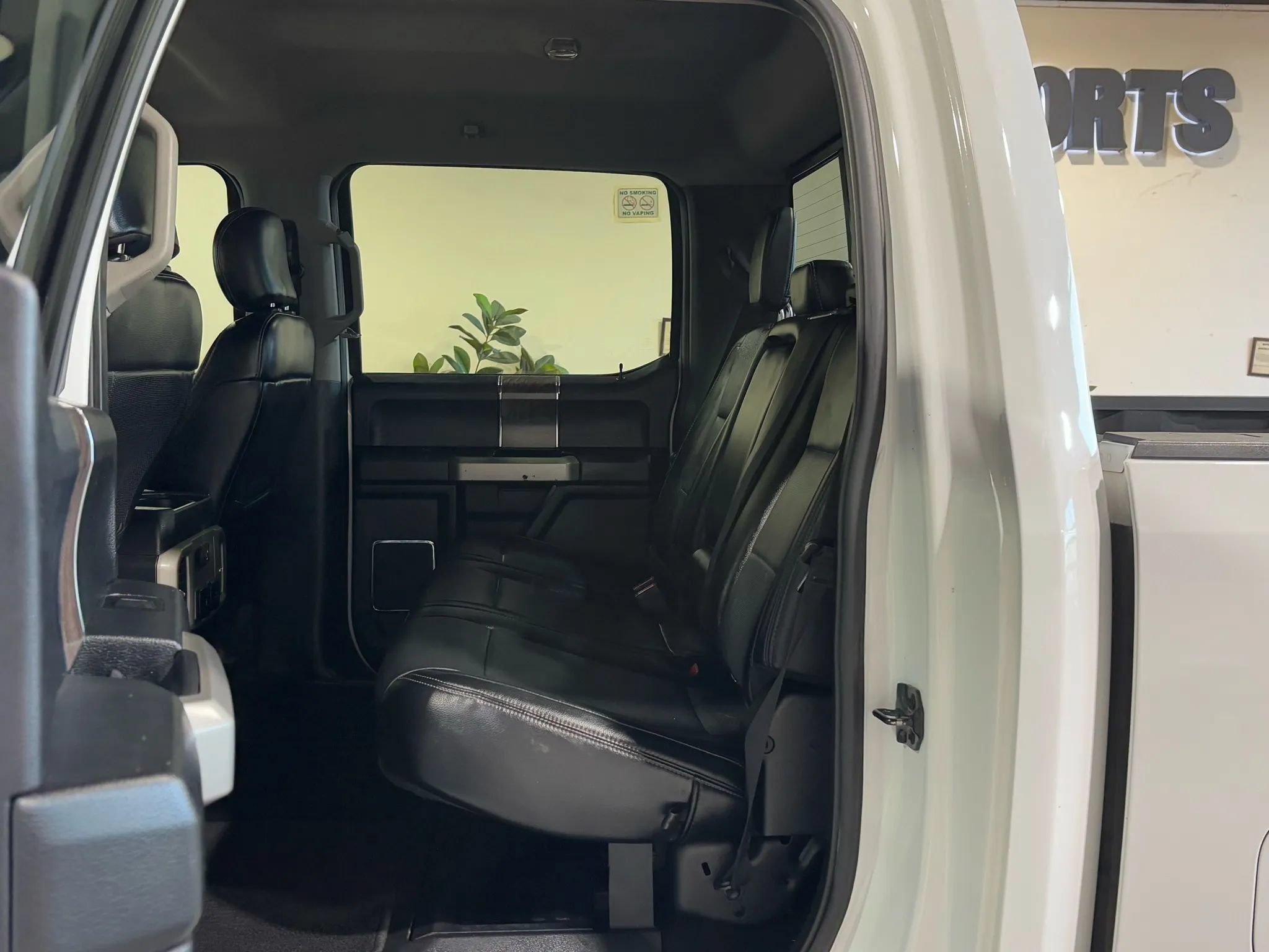 Used 2019 Ford F250 Lariat w/ Lariat Value Package AWD/4WD image 15