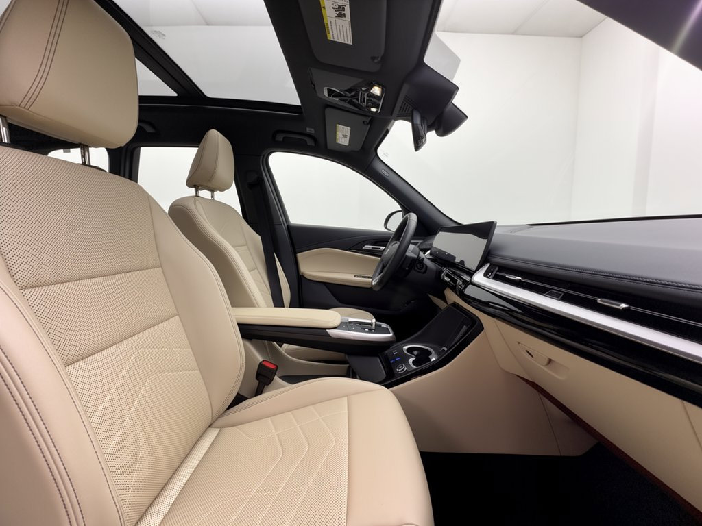 Used 2025 BMW X1 xDrive28i w/ Premium Package AWD/4WD image 30