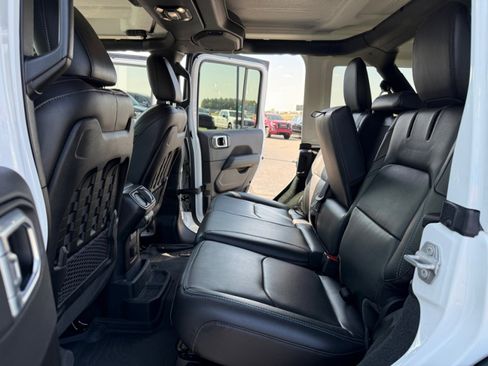 Used 2022 Jeep Wrangler Unlimited Rubicon 4xe w/ Cold Weather Group image 14