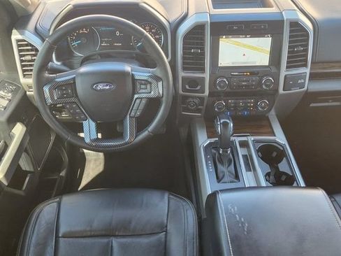 Used 2019 Ford F150 Lariat RWD image 27