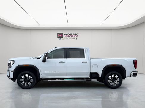 Used 2024 GMC Sierra 2500 Denali w/ Denali Reserve Package image 6