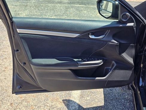 Used 2016 Honda Civic EX image 10