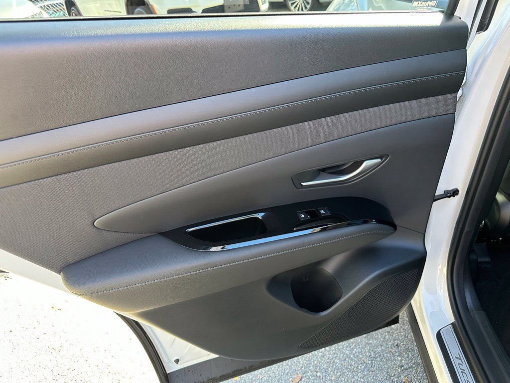 New 2026 Hyundai Tucson Limited AWD/4WD image 10