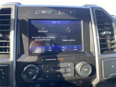 Used 2020 Ford F150 XLT w/ Trailer Tow Package image 16