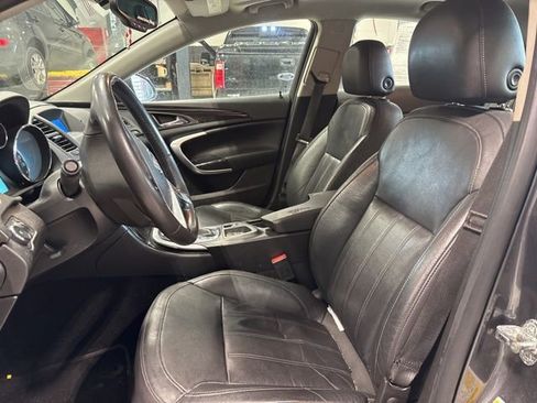 Used 2011 Buick Regal CXL w/ RL2 Preferred Equipment Group image 8