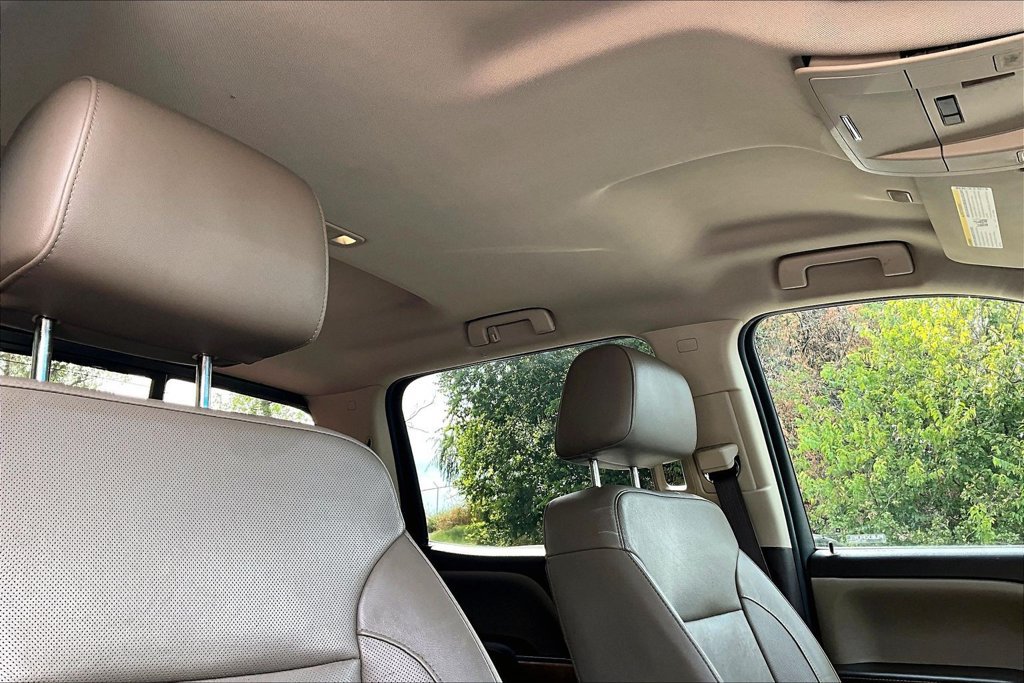 Used 2018 Chevrolet Silverado 1500 LTZ w/ Sport Package AWD/4WD image 19