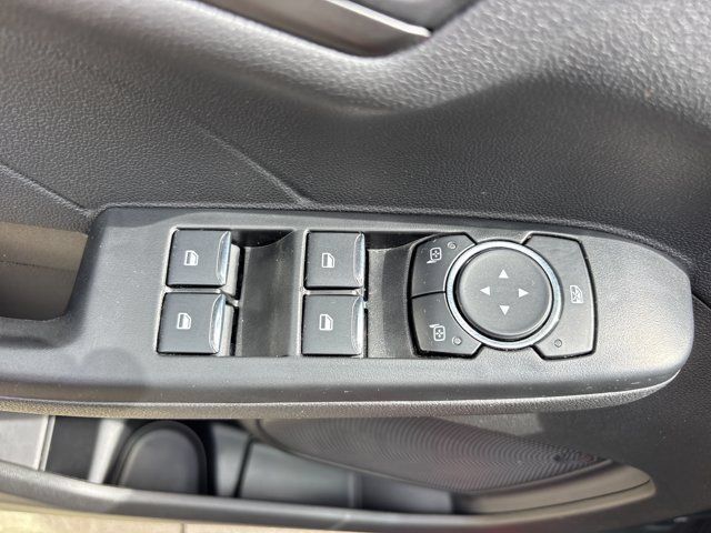 Used 2025 Ford Escape SE w/ Class II Trailer Tow Package FWD image 20