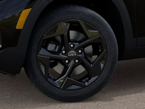 New 2026 Kia Seltos EX image 9