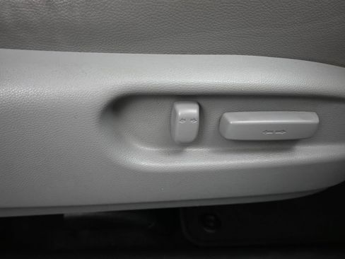 Used 2017 Honda Pilot EX-L image 54
