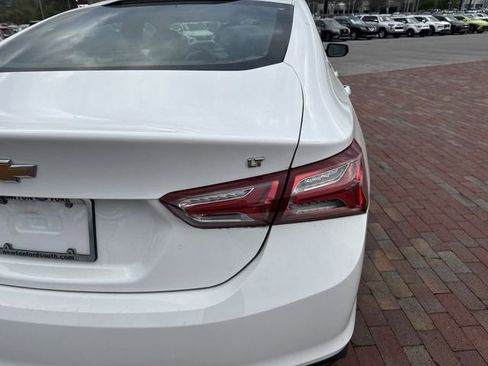 Used 2022 Chevrolet Malibu LT image 11