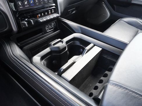 Used 2020 RAM 1500 Limited AWD/4WD image 18