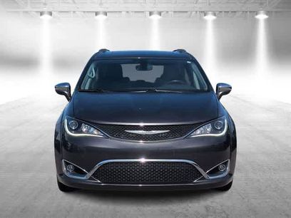 Used 2020 Chrysler Pacifica Limited