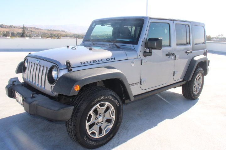 Used 2016 Jeep Wrangler Unlimited Rubicon w/ Connectivity Group AWD/4WD image 6