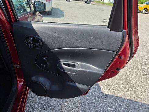 Used 2017 Nissan Versa Note S Plus FWD image 18