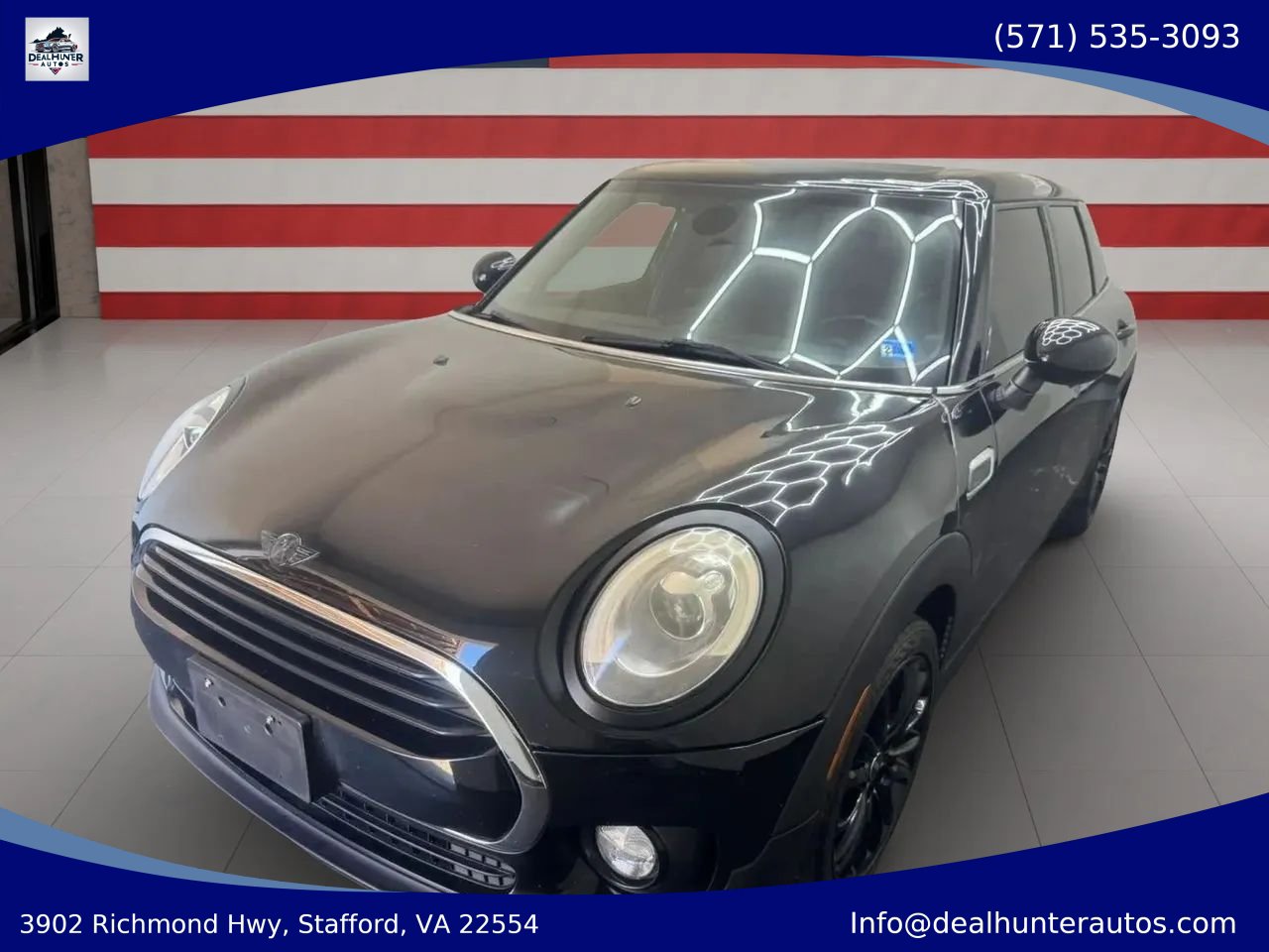 Used 2018 MINI Cooper Clubman FWD image 1