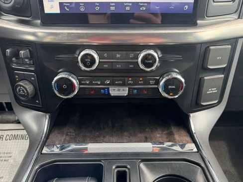 Used 2023 Ford F150 Lariat w/ Max Trailer Tow Package AWD/4WD image 28