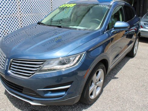 Used 2018 Lincoln MKC Premiere FWD image 37