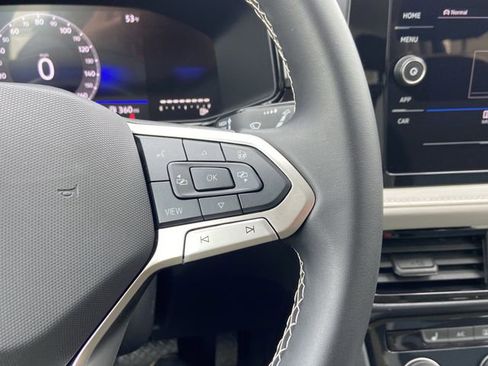 Used 2025 Volkswagen Taos S image 17