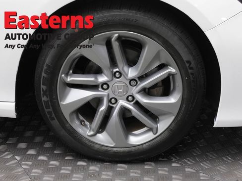 Used 2020 Honda Accord LX image 29