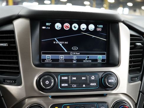Used 2020 GMC Yukon XL Denali w/ Denali Premium Package AWD/4WD image 16