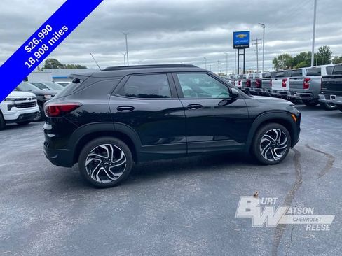 Used 2025 Chevrolet TrailBlazer RS w/ Convenience Package AWD/4WD image 10