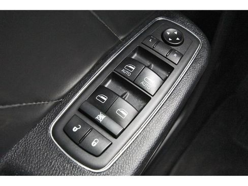 Used 2020 Dodge Charger R/T w/ Plus Group RWD image 21
