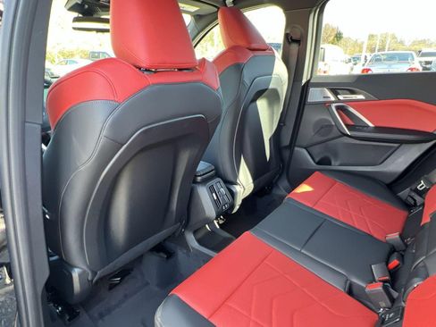 New 2025 BMW X1 xDrive28i w/ Technology Package image 23