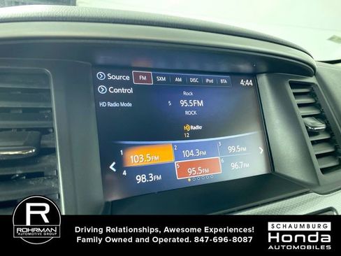 Used 2020 Nissan Pathfinder SL image 6