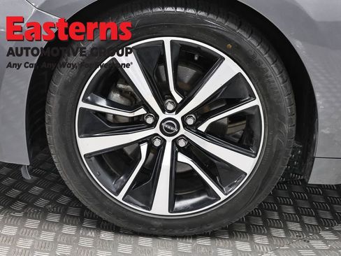 Used 2023 Nissan Maxima SV w/ Floor Mat Group FWD image 33