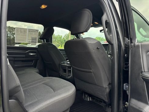 Used 2020 RAM 2500 Big Horn w/ Level 1 Equipment Group AWD/4WD image 10