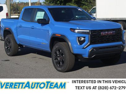 New 2025 GMC Canyon Elevation w/ Convenience Package