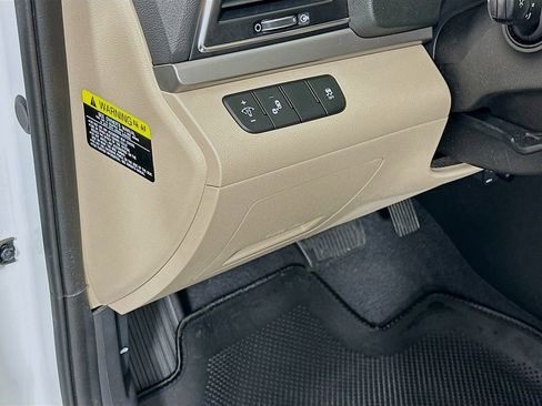 Used 2018 Hyundai Elantra SEL image 10