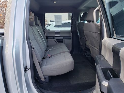 Used 2017 Ford F150 XLT w/ Equipment Group 302A Luxury image 8