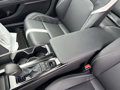 Certified 2026 Toyota Camry SE w/ Convenience Package FWD image 22