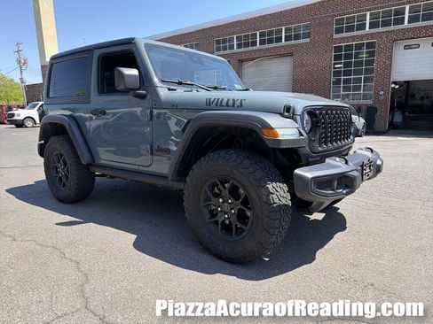 Used 2024 Jeep Wrangler Sport AWD/4WD image 1