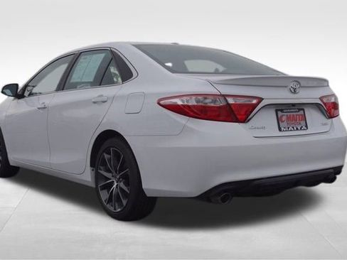 Used 2017 Toyota Camry XSE image 6