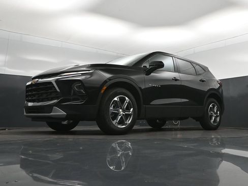 New 2026 Chevrolet Blazer LT FWD image 38