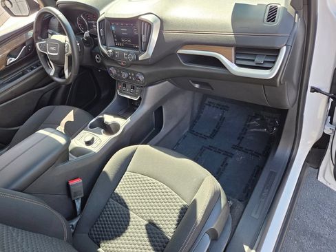 Used 2021 GMC Terrain SLE w/ Driver Convenience Package FWD image 21