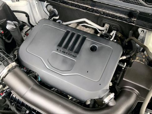 Used 2020 Chevrolet Blazer LT image 28