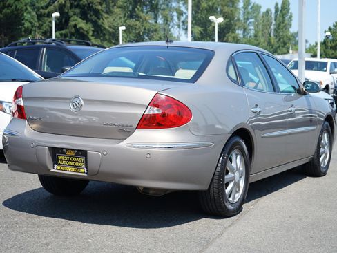 Used 2007 Buick LaCrosse CXL w/ Driver Confidence Package FWD image 5