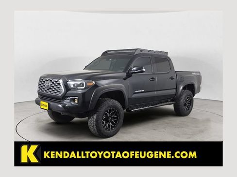 Used 2021 Toyota Tacoma TRD Off-Road AWD/4WD image 1