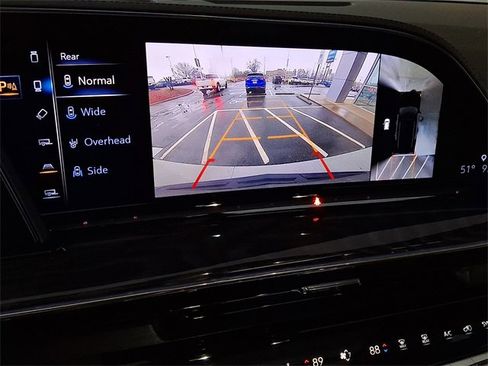 Used 2022 Cadillac Escalade Premium Luxury w/ Performance Package image 17