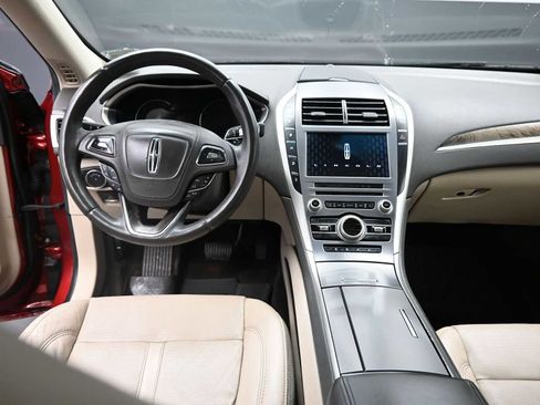 Used 2017 Lincoln MKZ Reserve w/ Climate Package image 12