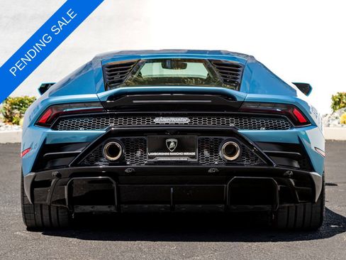 Used 2022 Lamborghini Huracan EVO RWD image 8