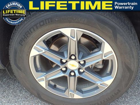 Used 2024 Chevrolet Blazer LT w/ Convenience Package FWD image 9