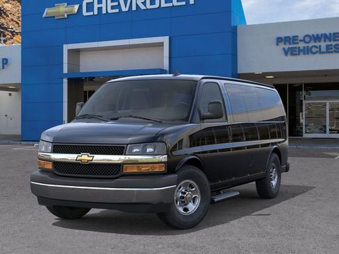 New 2026 Chevrolet Express 2500 LT w/ LT Preferred Equipment Group image 6